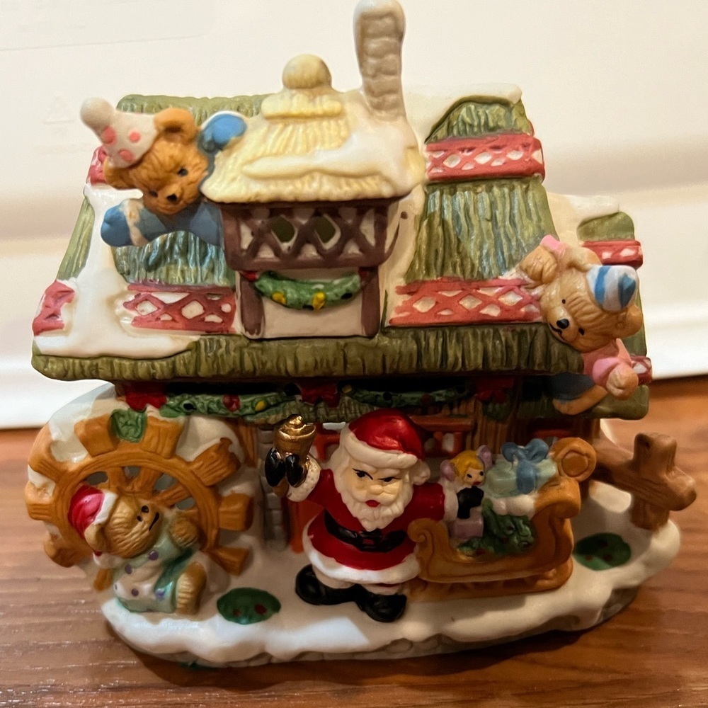 Vintage Christmas Candle Holder - Picture 14 of 14
